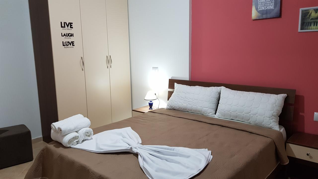 Appartamento Giallo Vlorë Exterior foto