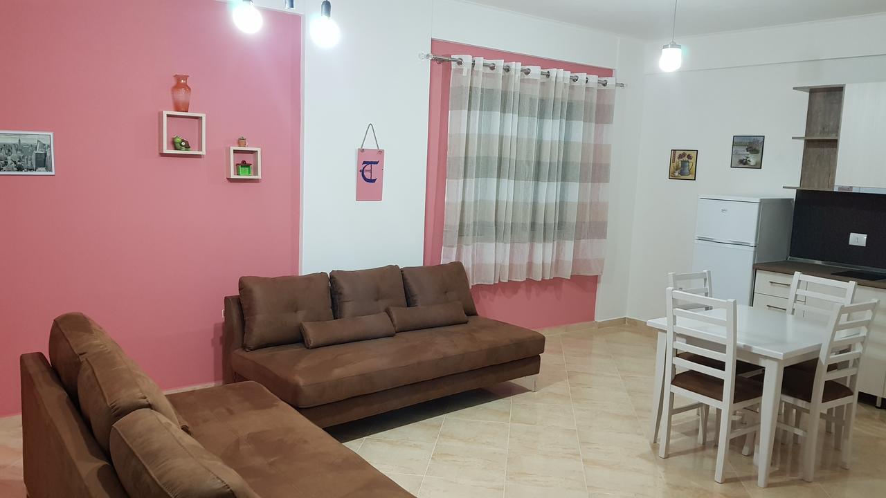Appartamento Giallo Vlorë Exterior foto